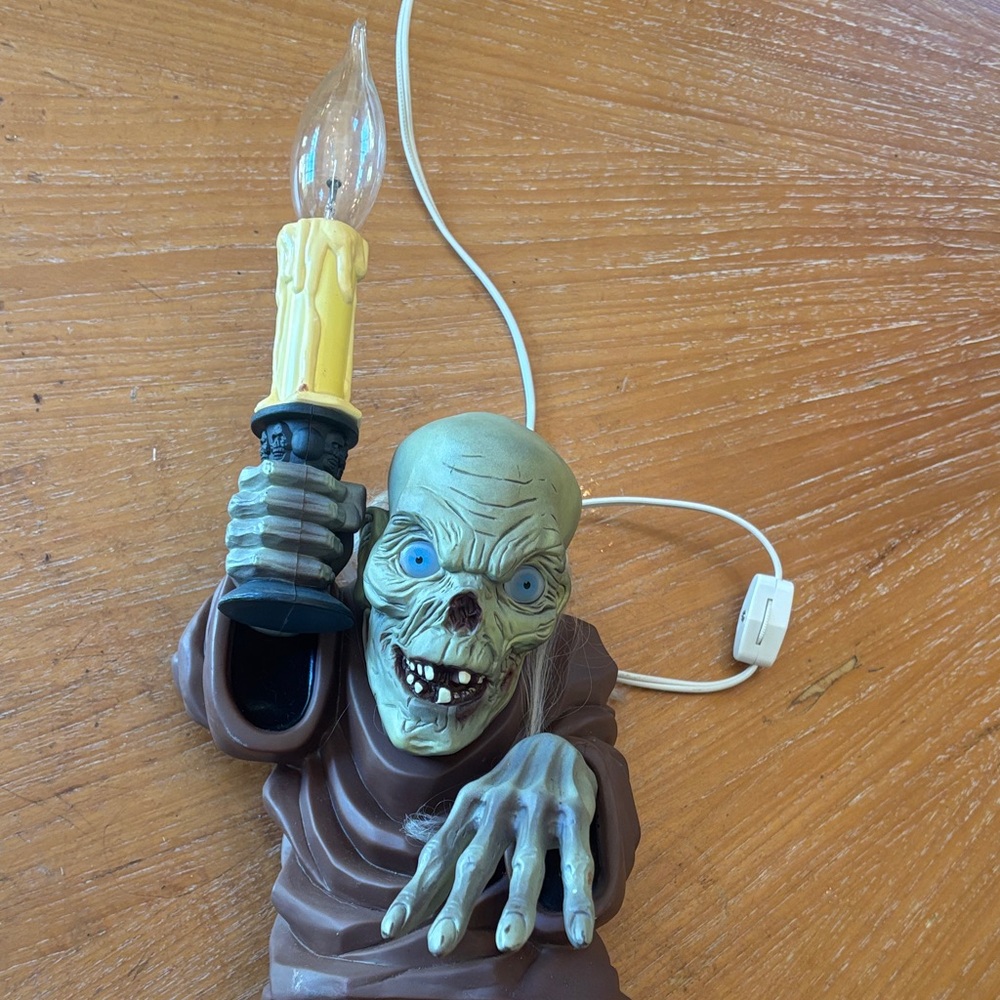 Vintage 1996 Tales From the Crypt Keeper Light Up Candelabra by Trendmaster